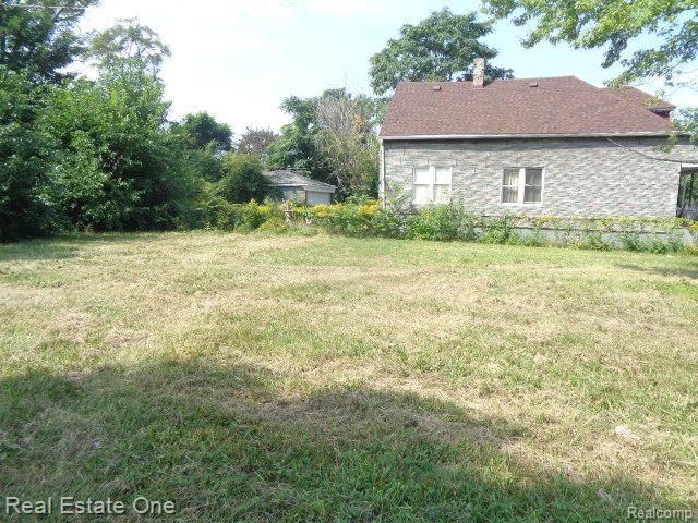 5092 Charles Street, Hamtramck, MI 48212