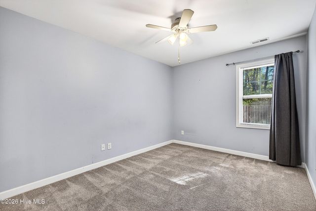 409 Blue Pennant Court, Sneads Ferry, NC 28460