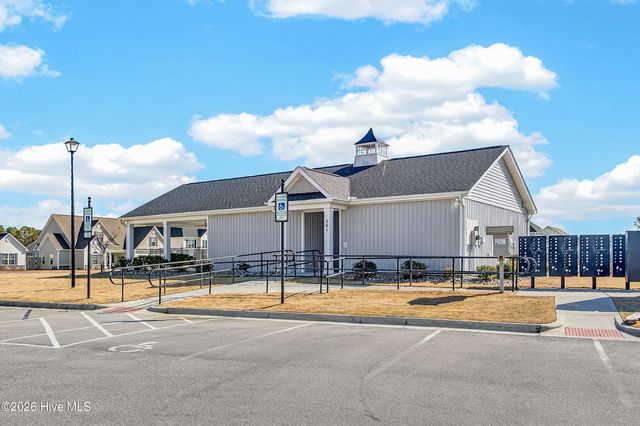 409 Blue Pennant Court, Sneads Ferry, NC 28460