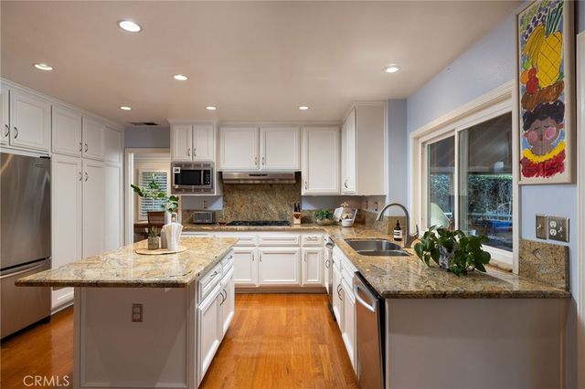 27401 Lost Colt Drive, Laguna Hills, CA 92653