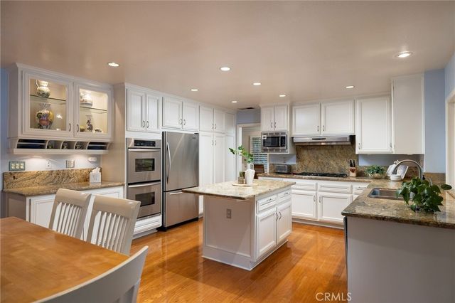 27401 Lost Colt Drive, Laguna Hills, CA 92653