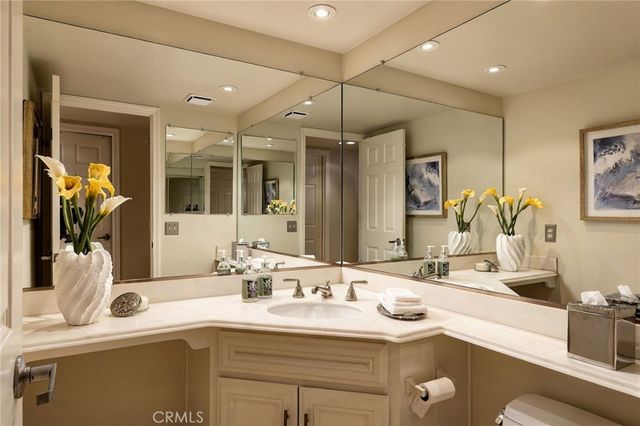 27401 Lost Colt Drive, Laguna Hills, CA 92653