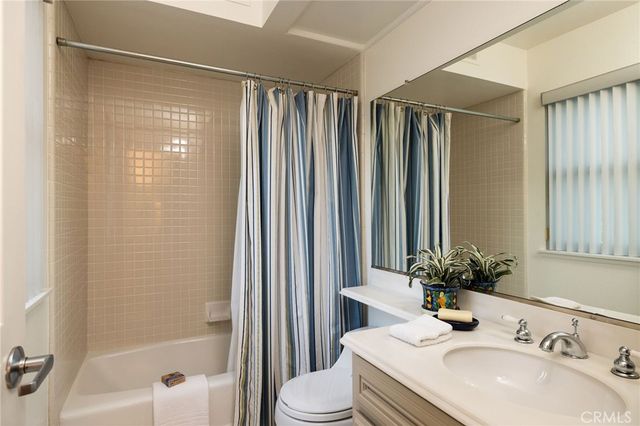 27401 Lost Colt Drive, Laguna Hills, CA 92653