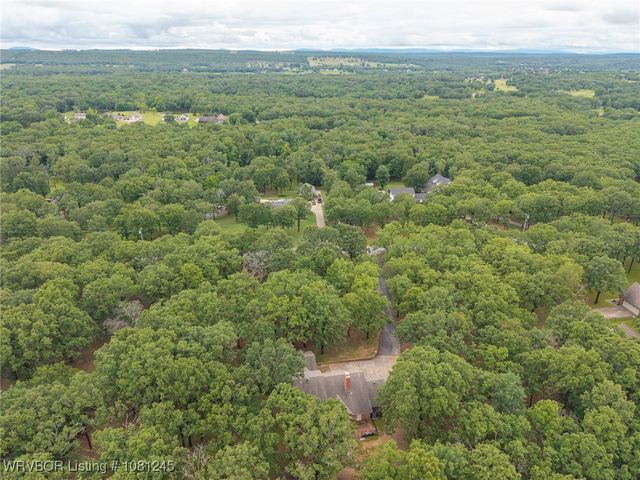 4240 Antler Drive, Greenwood, AR 72936