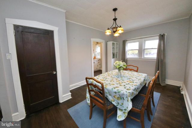 211 E CLINTON AVE, Oaklyn, NJ 08107