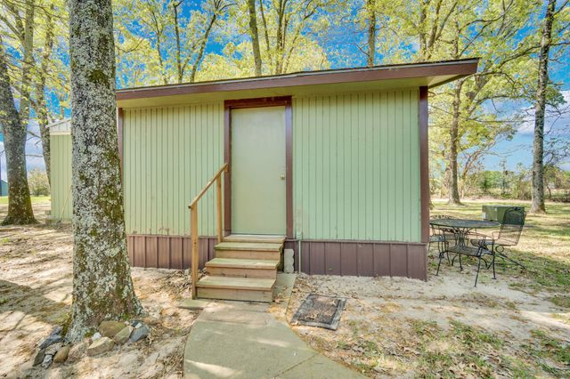 321 Rs County Road 3310, Emory, TX 75440