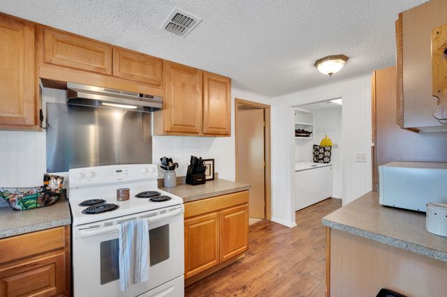 321 Rs County Road 3310, Emory, TX 75440