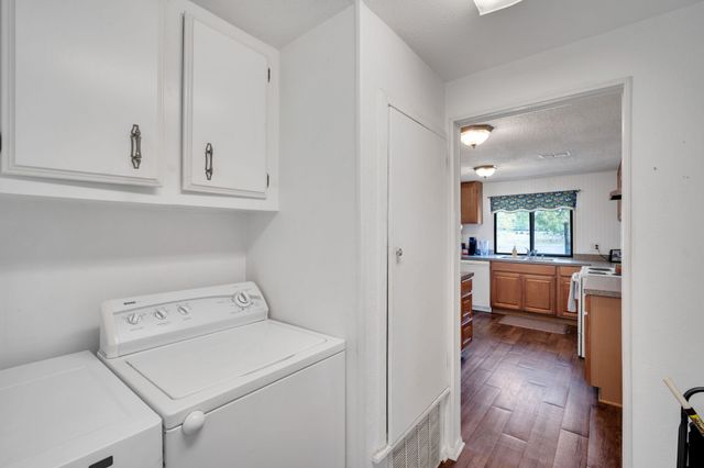 321 Rs County Road 3310, Emory, TX 75440