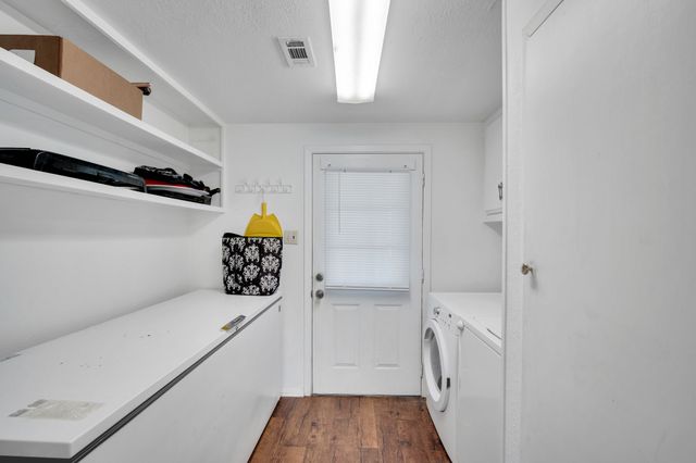 321 Rs County Road 3310, Emory, TX 75440