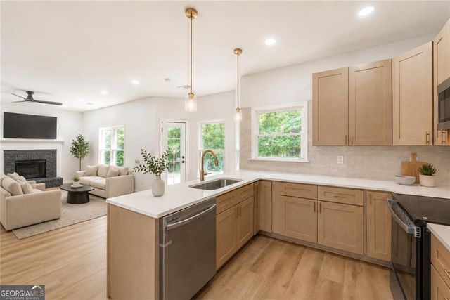 4595 Riders Ridge Trail, Snellville, GA 30039