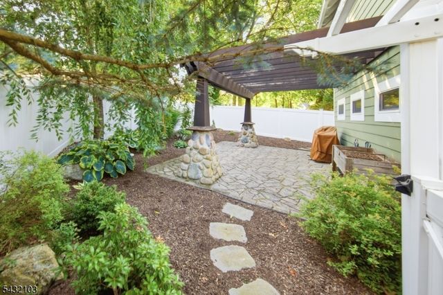 397 W Shore Trl, Sparta Twp., NJ 07871