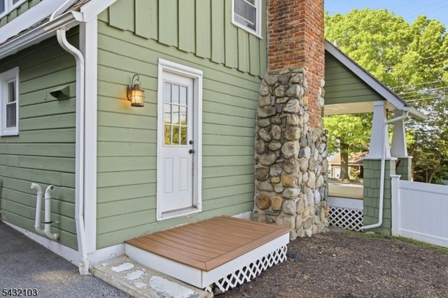 397 W Shore Trl, Sparta Twp., NJ 07871