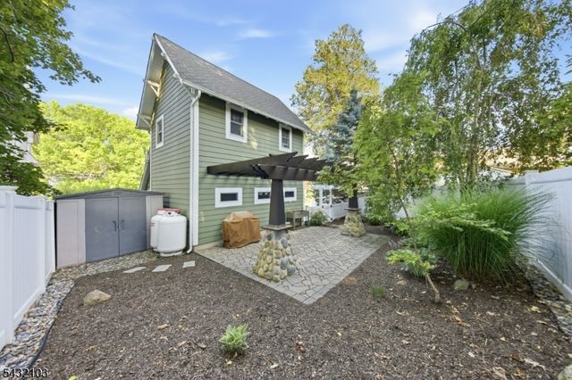 397 W Shore Trl, Sparta Twp., NJ 07871