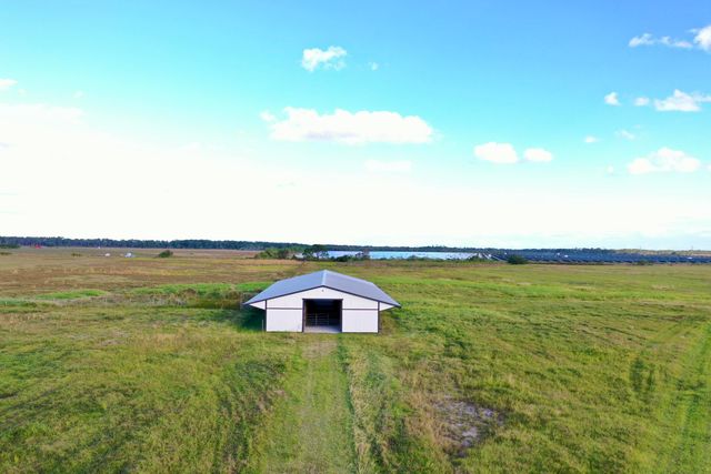 14151 E Center Street, Okeechobee, FL 34974