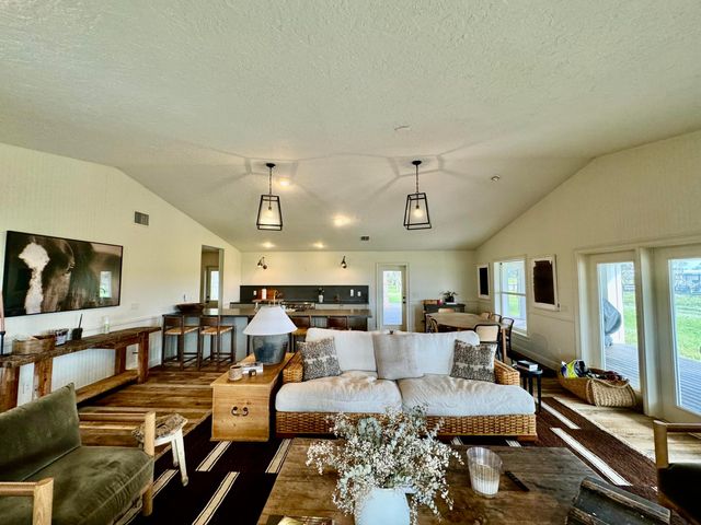 14151 E Center Street, Okeechobee, FL 34974