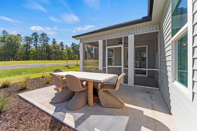 2006 Kapalua Way 190, Durham, NC 27703