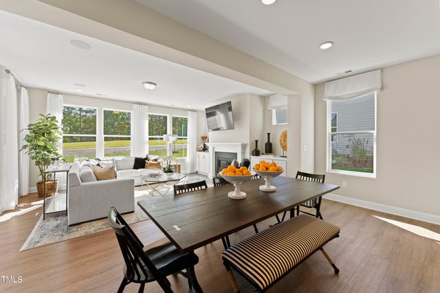 2006 Kapalua Way 190, Durham, NC 27703