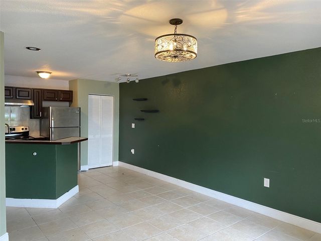 1916 LAKE ATRIUMS CIRCLE 28, Orlando, FL 32839