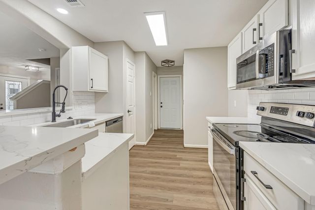 5445 N Buffalo Circle, Willis, TX 77378