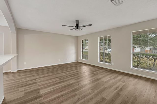 5445 N Buffalo Circle, Willis, TX 77378