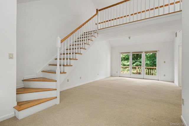 4 Annes Wood Lane, Mount Kisco, NY 10549