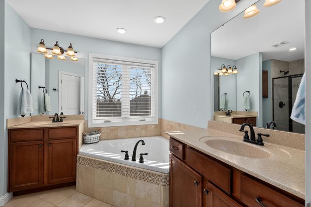 3137 Royal Windsor Drive, Edgewood, KY 41017