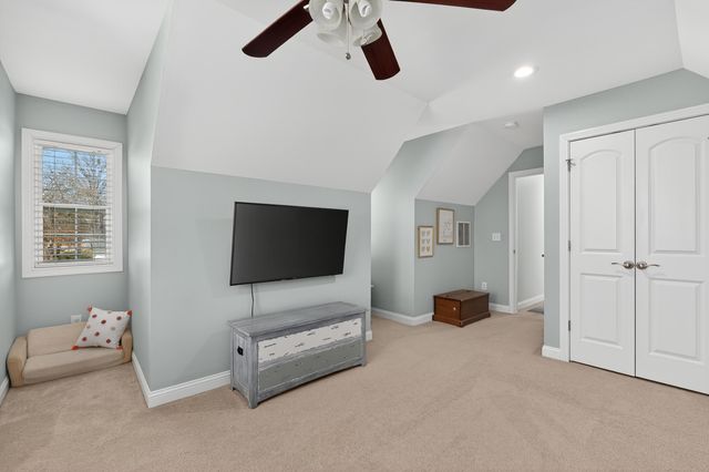 3137 Royal Windsor Drive, Edgewood, KY 41017