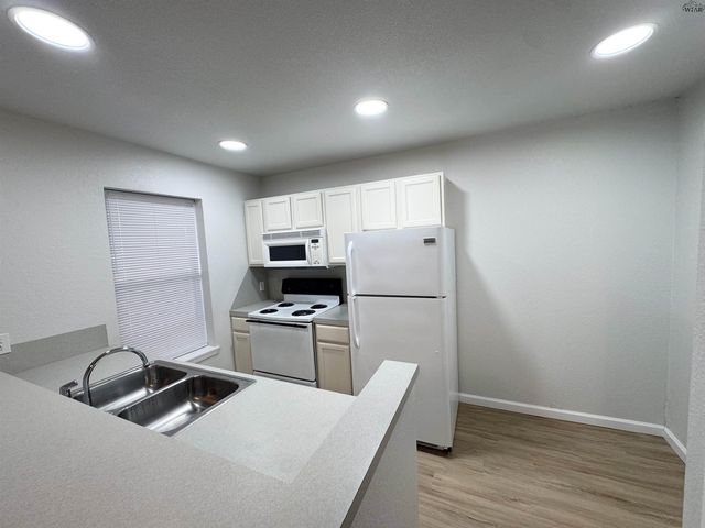 4621 JOHNSON ROAD, Wichita Falls, TX 76310