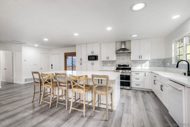 12539 Buckskin Trl, Poway, CA 92064