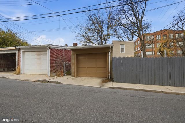 384 W GORDON ST, Allentown, PA 18102