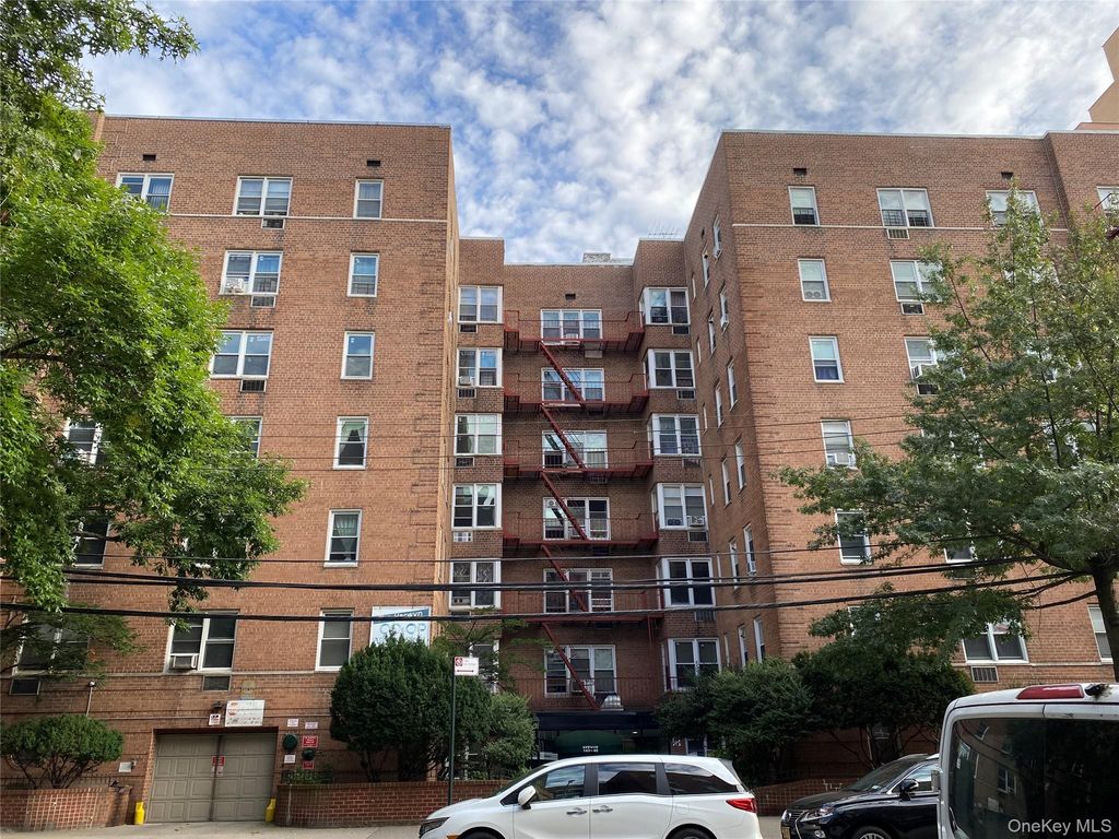 14340 41st Avenue 6F, Flushing, NY 11355