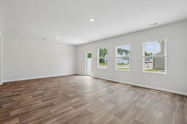 145 Green Thistle Way, Summerville, SC 29483
