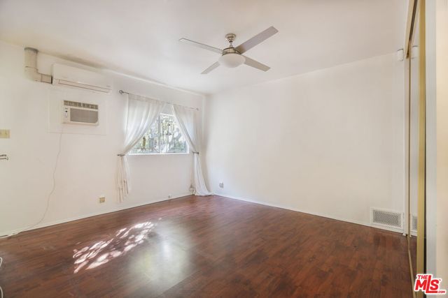 424 N Edinburgh Avenue, Los Angeles, CA 90048