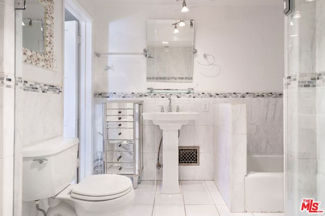 424 N Edinburgh Avenue, Los Angeles, CA 90048