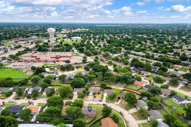 122 W Way Drive, Allen, TX 75002