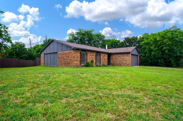 122 W Way Drive, Allen, TX 75002