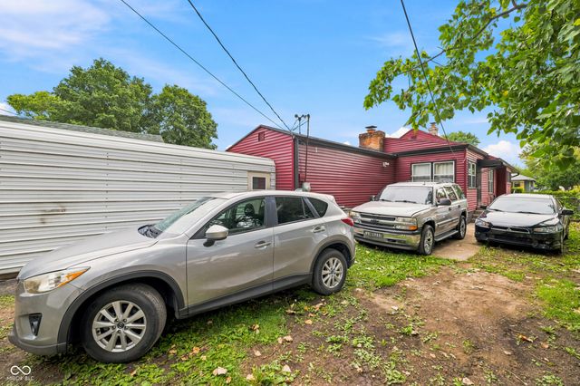 1940 N Dearborn Street, Indianapolis, IN 46218