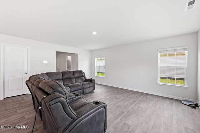 1909 Butterfield Lane, Kinston, NC 28504
