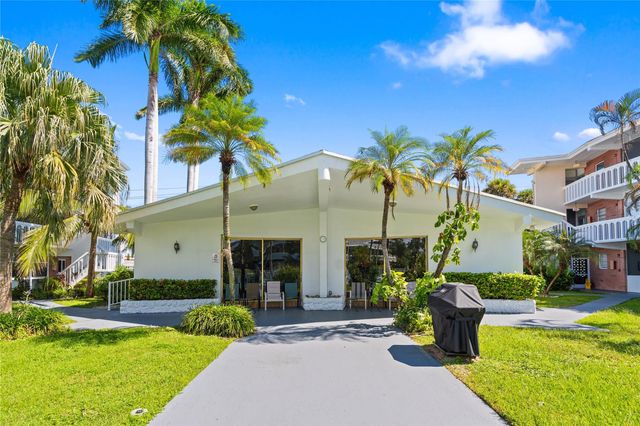 161 NE 10th Avenue 3B, Hallandale Beach, FL 33009