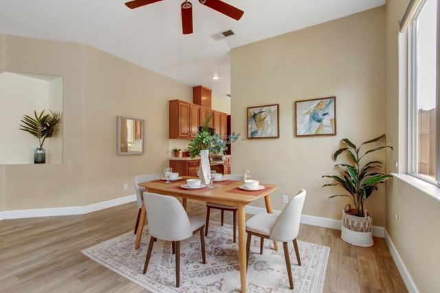 6032 ROSWITHA Ct, Sacramento, CA 95608