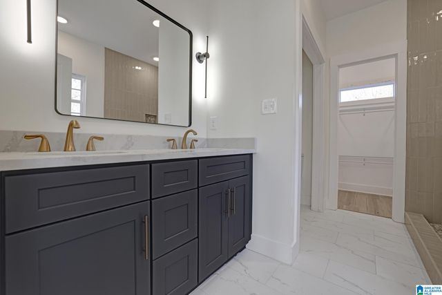 1586 WILDERNESS LANE, Birmingham, AL 35235