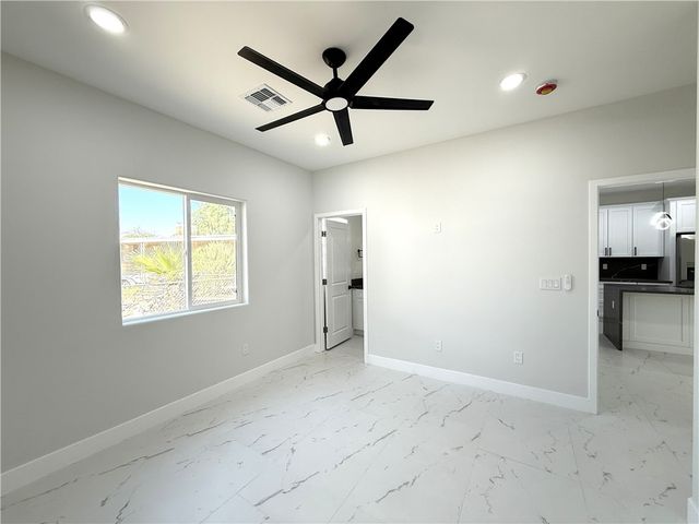 2031 Rio Grande Road, Bullhead City, AZ 86442