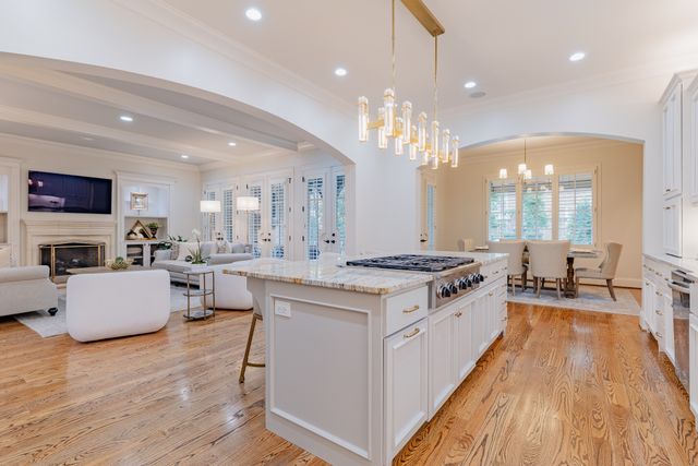 4208 Arundel Ct, Nashville, TN 37215