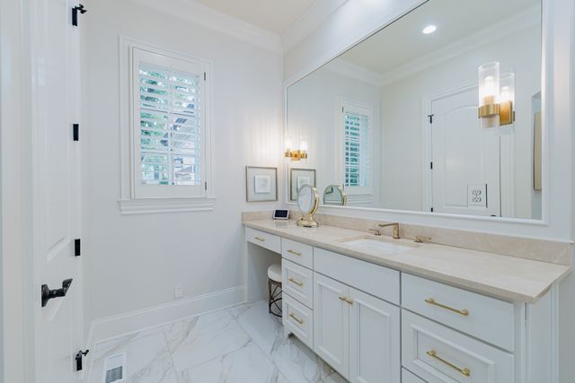 4208 Arundel Ct, Nashville, TN 37215