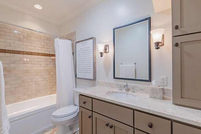 4208 Arundel Ct, Nashville, TN 37215