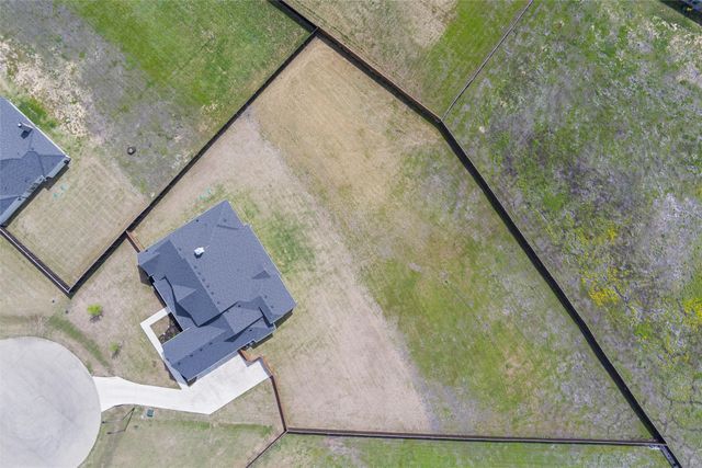 310 Motega Court, Waxahachie, TX 75165