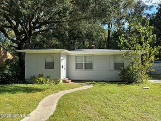 5035 CAMPENELLA Drive, Jacksonville, FL 32209