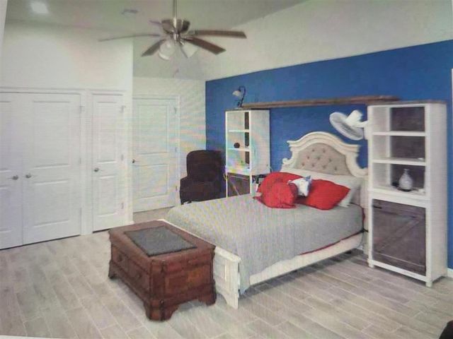 812 E Hwy 90 Highway, Iowa, LA 70647