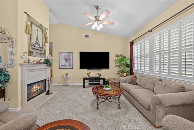 239 Hawk Lane, Palmdale, CA 93551