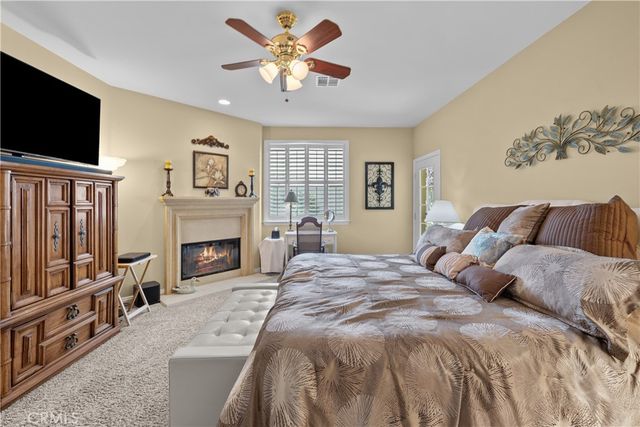 239 Hawk Lane, Palmdale, CA 93551